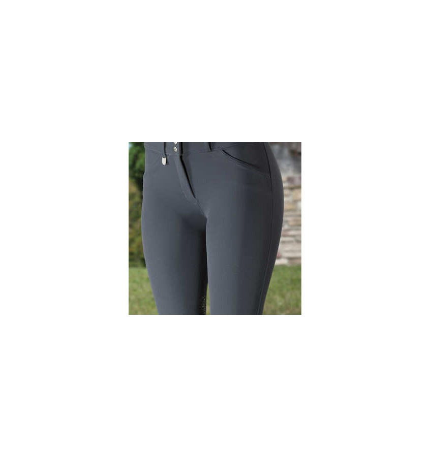 Bryczesy Grand Prix, krótki lej