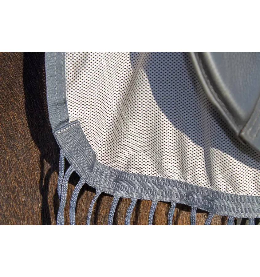 Siatkowa derka treningowa z frędzlami 115cm