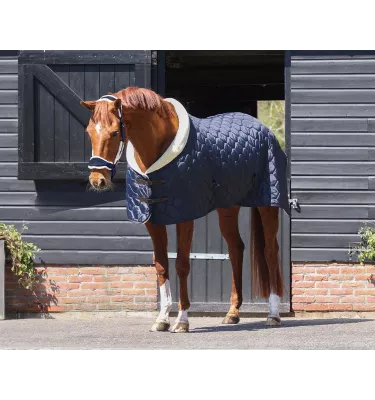 Derka stajenna Classy granat 125