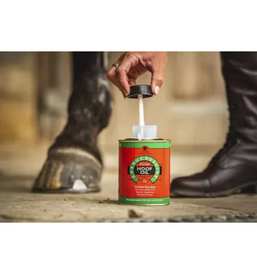 Olej do kopyt Carr & Day & Martin