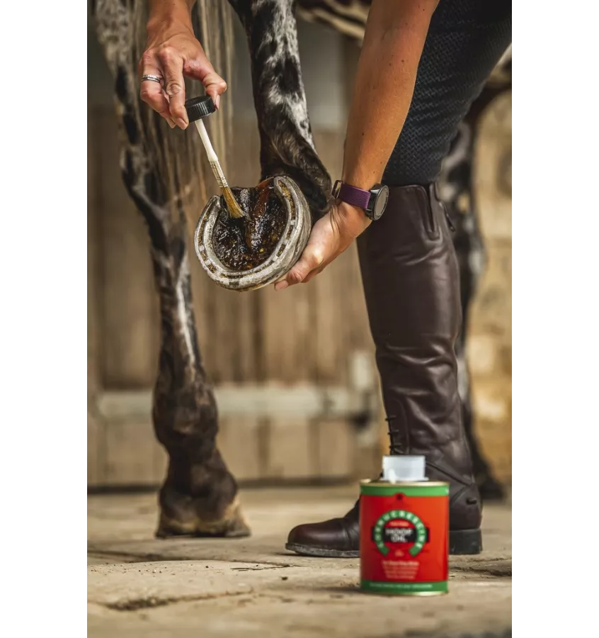 Olej do kopyt Carr & Day & Martin