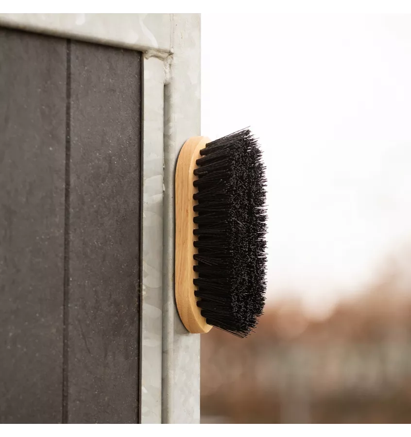 Szczotka do konia z magnesem