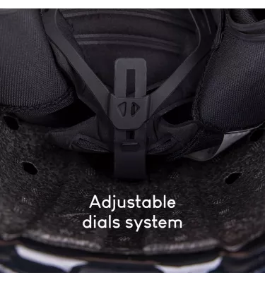 Kask jeździecki Ohioz szerokim daszkiem