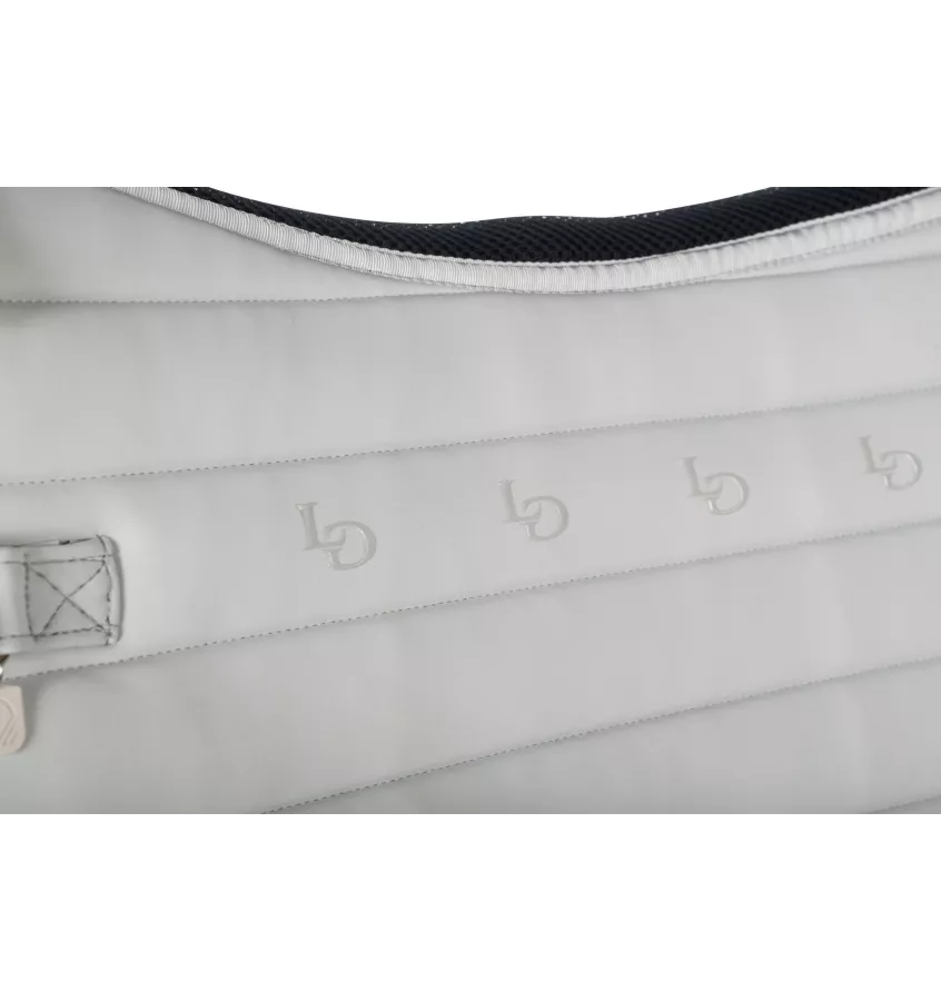 Czaprak wszechstronny Livigno Elegance bordo full