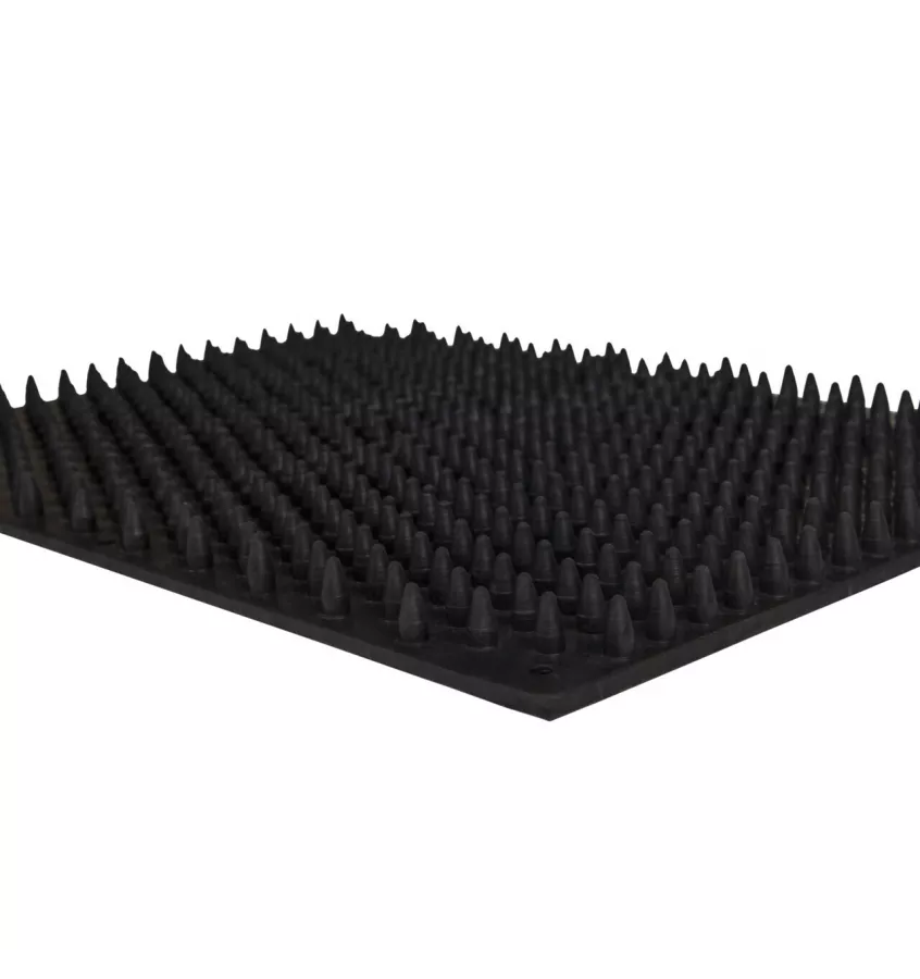 Gumowa mata do drapania dla konia