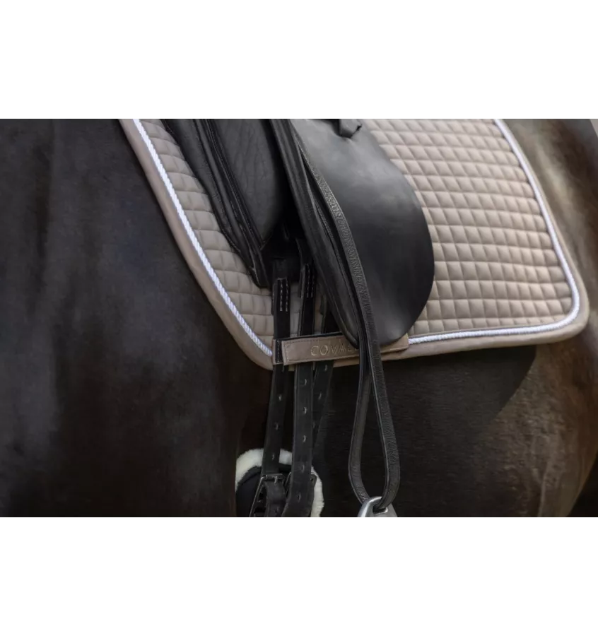 Czaprak wszechstronny Covalliero WIOSNA 2025 BEIGE