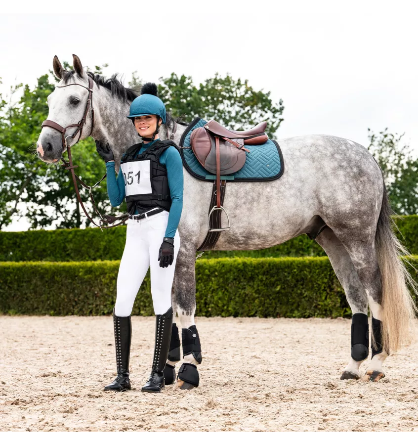 Czaprak wszechstronny Micah