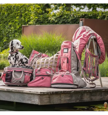 Pokrowiec na kask jeździecki QHP 2025