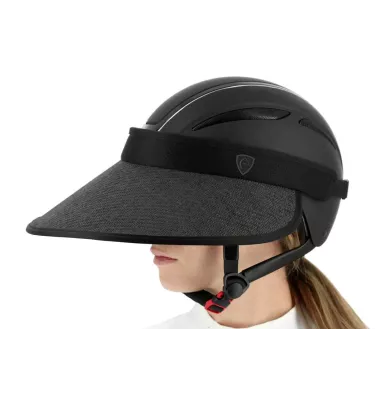 Daszek do kasku jeździeckiego chroniący przed słońcem UV