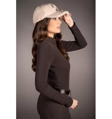 Czapeczka z futerka Arezzo beż