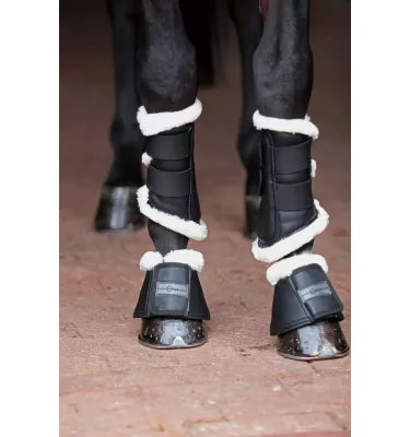 Kaloszki dla konia z futerkiem czarny cob