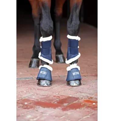 Kaloszki dla konia z futerkiem czarny cob