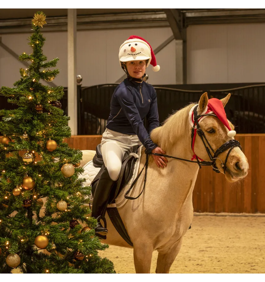 Świąteczny pokrowiec na kask jeździecki bałwan