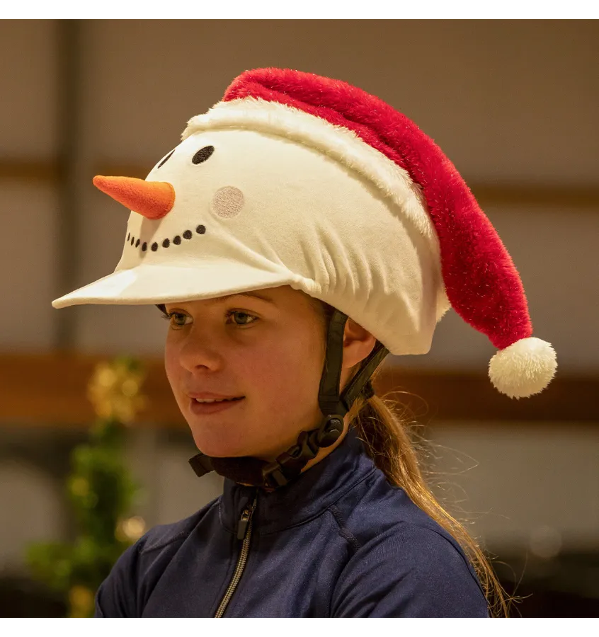 Świąteczny pokrowiec na kask jeździecki bałwan