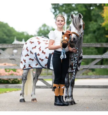 Hobby Horse zabawka QHP chestnut