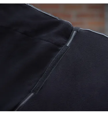 Derka polarowa dla konia z kapturem QHP Terry-dry czarna 135